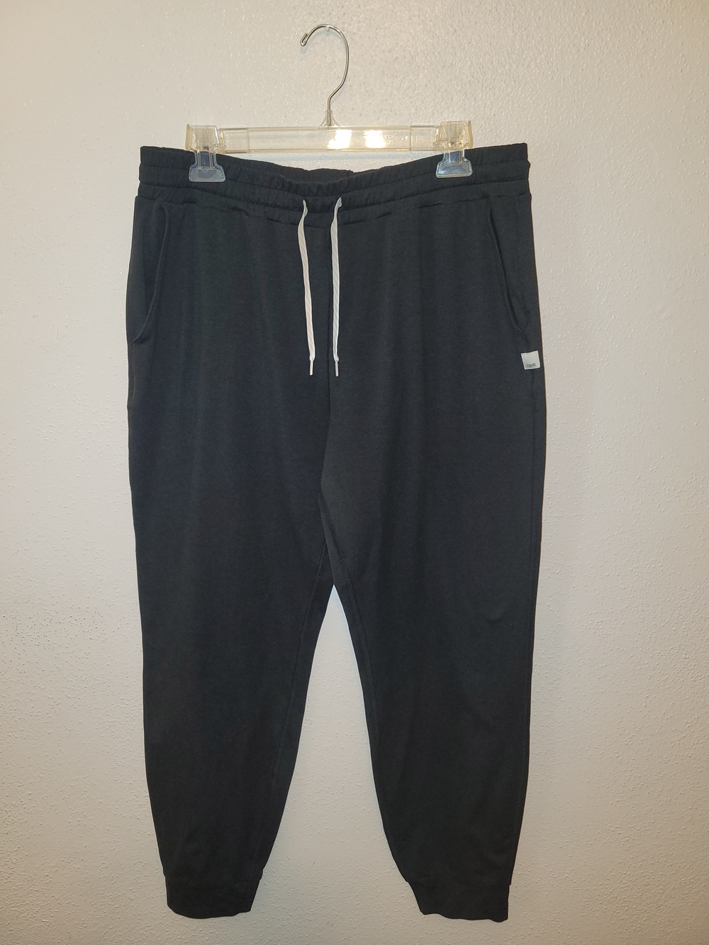 Vuori Ponto Performance Jogger Black Men's Size XL DreamKnit Athletic Lounge Pan - Picture 1 of 5